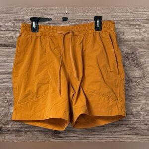 Lululemon Men's Bowline Shorts 5-inch, L, Orange
